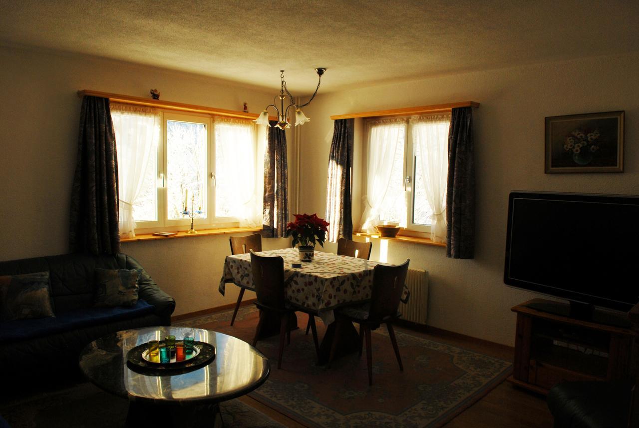 Ferienwohnung Klosters Luaran gambar